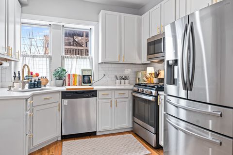 Tiny photo for 1432 N Maplewood Avenue #203, Chicago, IL 60622 (MLS # 12602268)