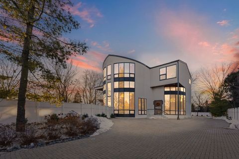 Tiny photo for 2110 Pfingsten Road, Northbrook, IL 60062 (MLS # 12573517)