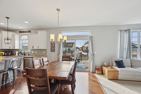 Tiny photo for 882 N Carly Circle, Yorkville, IL 60560 (MLS # 12538488)