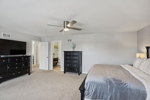 Tiny photo for 882 N Carly Circle, Yorkville, IL 60560 (MLS # 12538488)