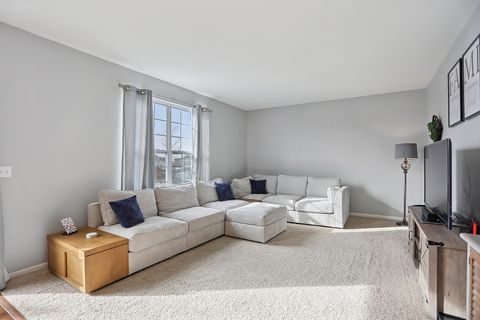 Tiny photo for 882 N Carly Circle, Yorkville, IL 60560 (MLS # 12538488)