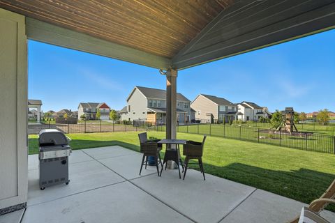 Tiny photo for 8334 W 105th Avenue, St. John, IN 46373 (MLS # 12481603)