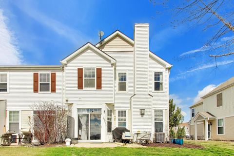 Tiny photo for 1961 Cobblestone Drive, Carpentersville, IL 60110 (MLS # 12561489)