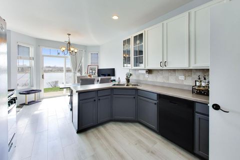 Tiny photo for 1961 Cobblestone Drive, Carpentersville, IL 60110 (MLS # 12561489)