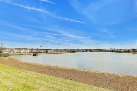 Tiny photo for 1961 Cobblestone Drive, Carpentersville, IL 60110 (MLS # 12561489)