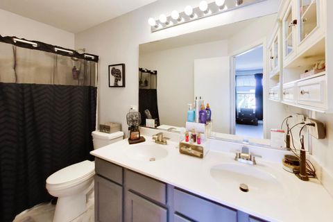 Tiny photo for 1961 Cobblestone Drive, Carpentersville, IL 60110 (MLS # 12561489)