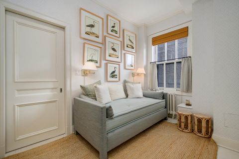 Tiny photo for 1448 N Lake Shore Drive #9A, Chicago, IL 60611 (MLS # 12454980)