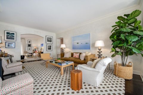 Tiny photo for 1448 N Lake Shore Drive #9A, Chicago, IL 60611 (MLS # 12454980)