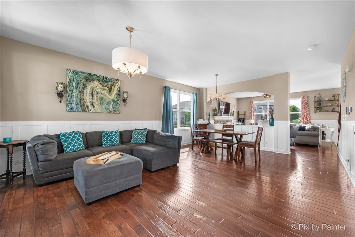 4106 Weaver Court
