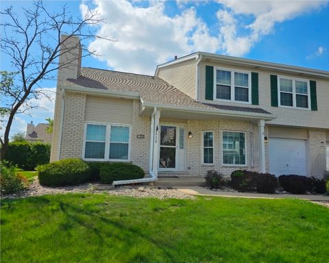 Photo of 1436 Berta Drive, Crest Hill, IL 60403 (MLS # 12626821)