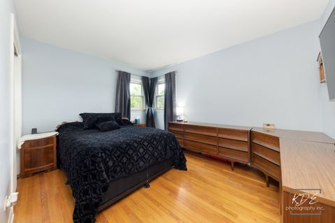 Tiny photo for 411 E Weathersfield Way, Schaumburg, IL 60193 (MLS # 12639858)