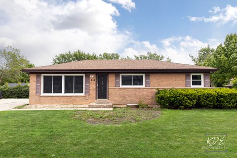 Tiny photo for 411 E Weathersfield Way, Schaumburg, IL 60193 (MLS # 12639858)
