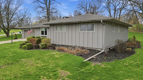 Tiny photo for 476 Timberland Drive, Dixon, IL 61021 (MLS # 12617901)