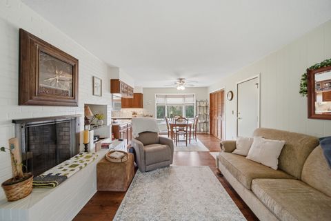 Tiny photo for 476 Timberland Drive, Dixon, IL 61021 (MLS # 12617901)