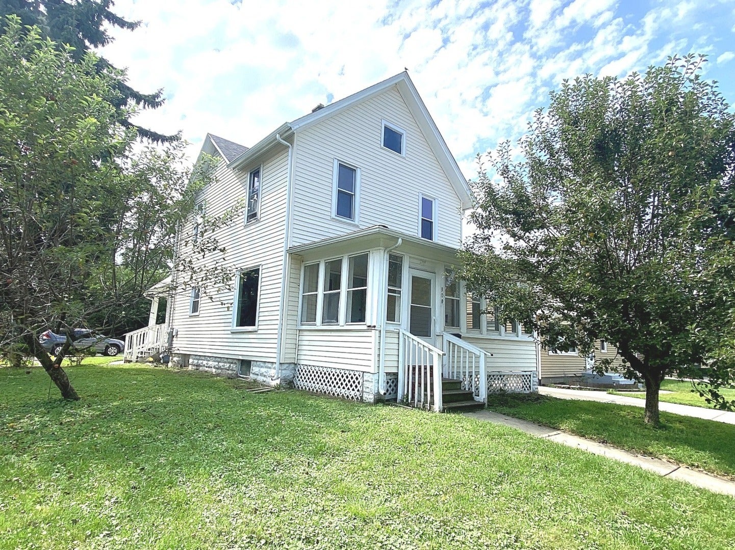 900 Spruce Street