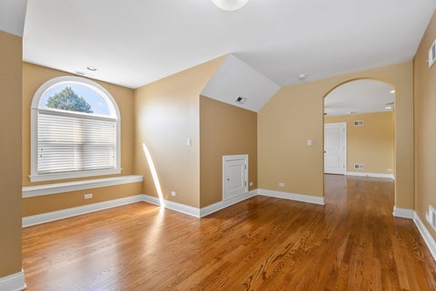 Tiny photo for 389 W Evergreen Lane, Elmhurst, IL 60126 (MLS # 12710576)
