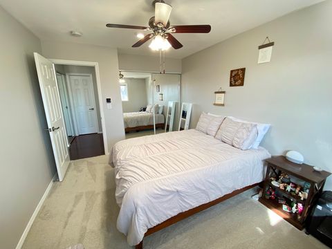 Tiny photo for 860 E Old Willow Road #221, Prospect Heights, IL 60070 (MLS # 12583119)