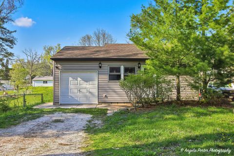 Photo of 7710 Pheasant Road, Wonder Lake, IL 60097 (MLS # 12628290)