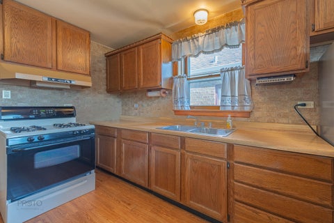 Tiny photo for 6811 S Komensky Avenue, Chicago, IL 60629 (MLS # 12721356)