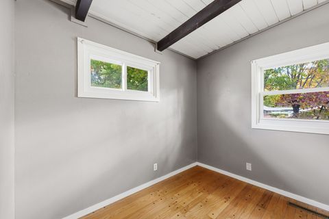 Tiny photo for 304 E Mumford Drive, Urbana, IL 61801 (MLS # 12488555)