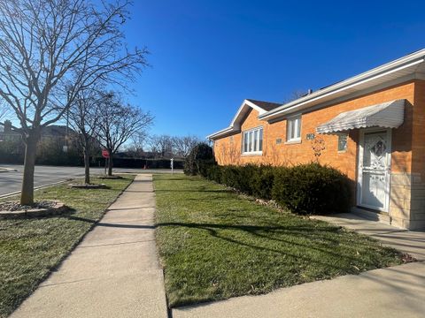 A home in Norridge