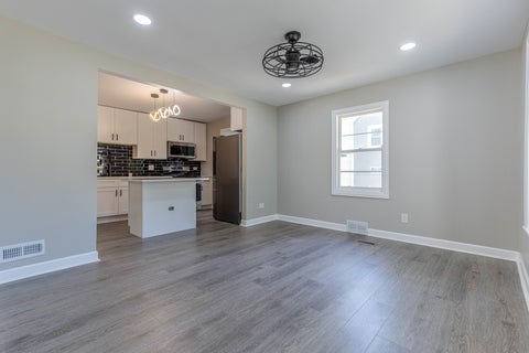 Tiny photo for 401 S Lake Terrace, Mundelein, IL 60060 (MLS # 12649628)