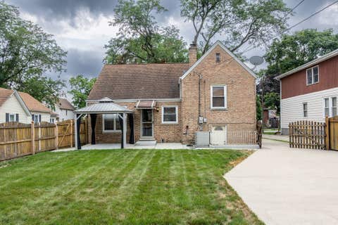 Tiny photo for 8024 S Christie Avenue, Lyons, IL 60534 (MLS # 12730914)