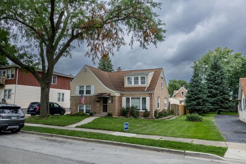 Tiny photo for 8024 S Christie Avenue, Lyons, IL 60534 (MLS # 12730914)