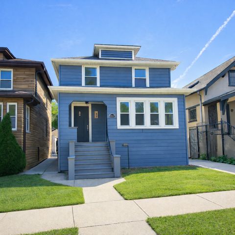 Photo of 908 Clinton Avenue, Oak Park, IL 60304 (MLS # 12539865)