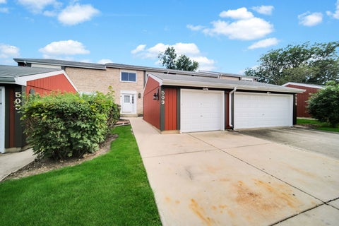 Tiny photo for 509 Sundance Drive, Bolingbrook, IL 60440 (MLS # 12749470)