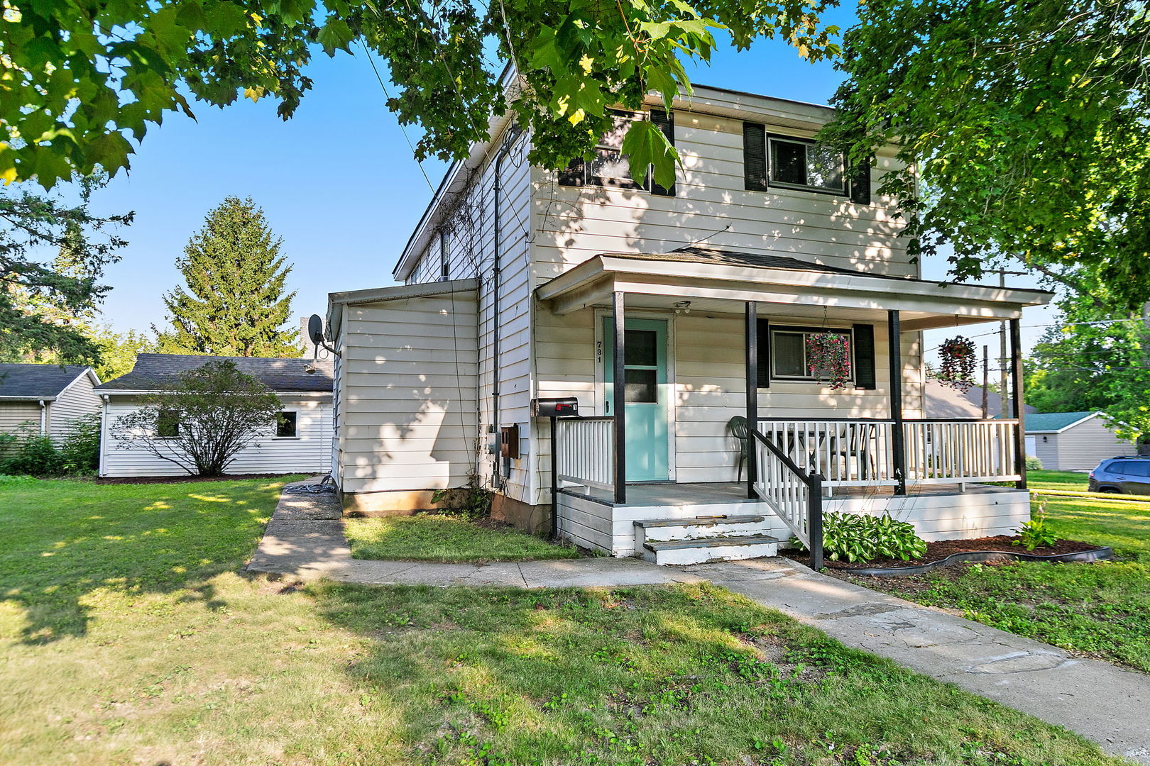 731 N Madison Street