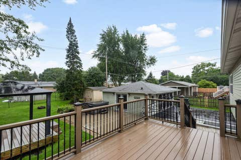Tiny photo for 1817 ELMWOOD Drive, Lindenhurst, IL 60046 (MLS # 12727356)