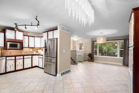 Tiny photo for 1817 ELMWOOD Drive, Lindenhurst, IL 60046 (MLS # 12727356)