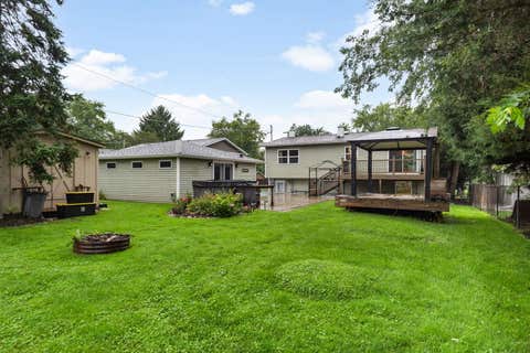 Tiny photo for 1817 ELMWOOD Drive, Lindenhurst, IL 60046 (MLS # 12727356)