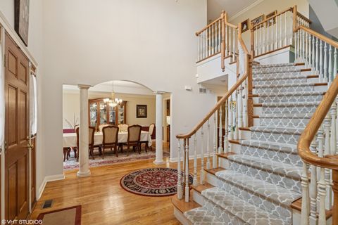 Tiny photo for 31366 W Somerset Circle, Libertyville, IL 60048 (MLS # 12392245)