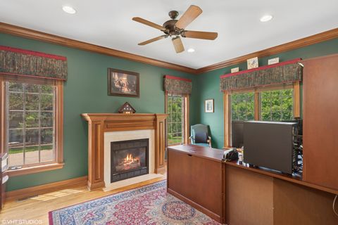 Tiny photo for 31366 W Somerset Circle, Libertyville, IL 60048 (MLS # 12392245)