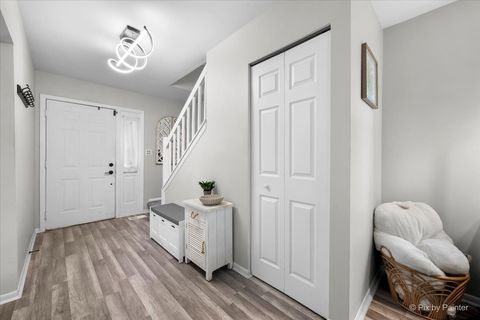 Tiny photo for 6 Juniper Court, Streamwood, IL 60107 (MLS # 12588220)