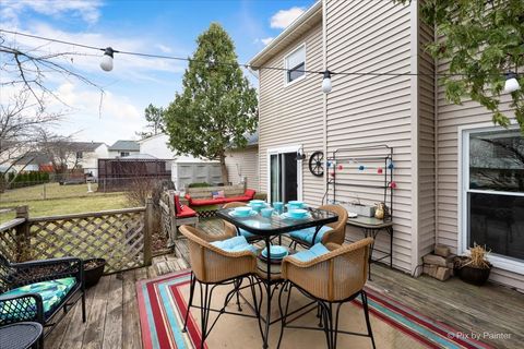 Tiny photo for 6 Juniper Court, Streamwood, IL 60107 (MLS # 12588220)