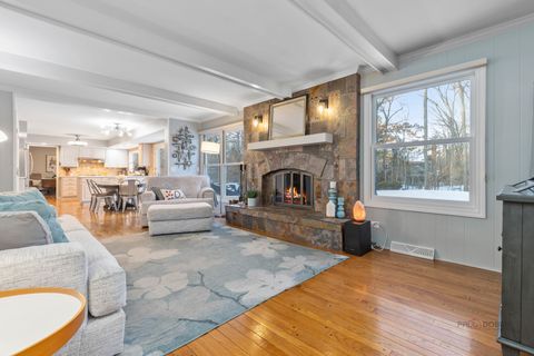 Tiny photo for 30 Regent Lane, Lincolnshire, IL 60069 (MLS # 12542656)