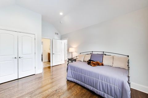 Tiny photo for 2403 Old Glenview Road, Wilmette, IL 60091 (MLS # 12579954)