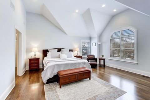 Tiny photo for 2403 Old Glenview Road, Wilmette, IL 60091 (MLS # 12579954)