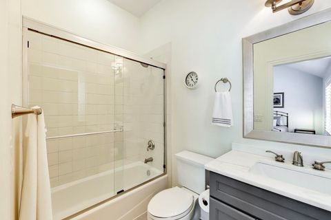 Tiny photo for 2403 Old Glenview Road, Wilmette, IL 60091 (MLS # 12579954)