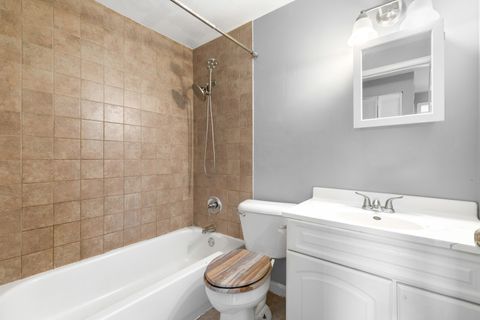 Tiny photo for 9 Fernwood Drive #N, Bolingbrook, IL 60440 (MLS # 12652195)