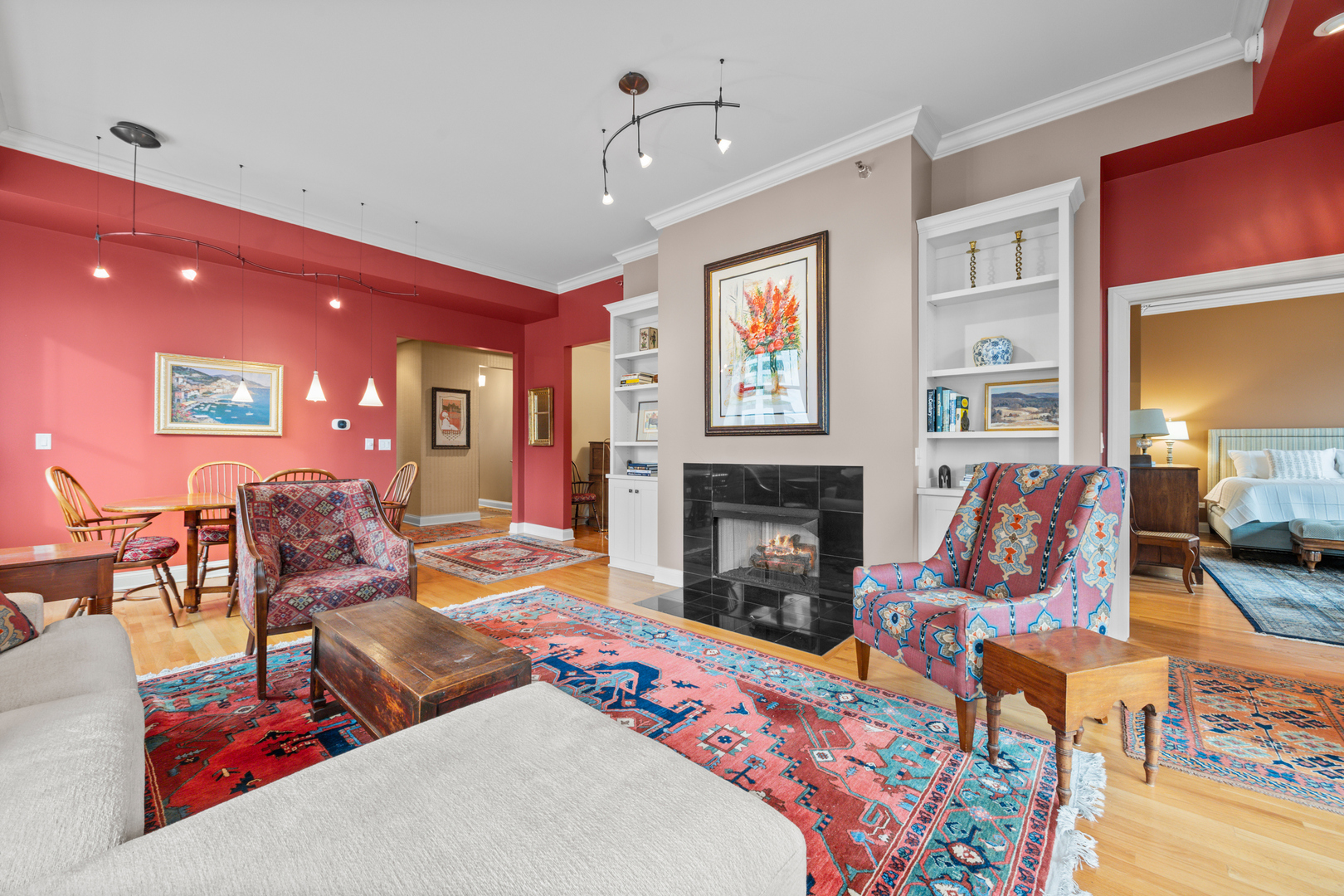 30 W Erie Street 1002