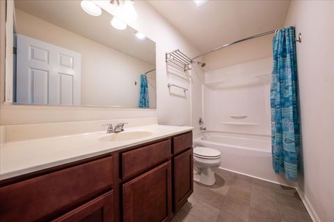 Tiny photo for 6N365 Whitmore Circle #A, St. Charles, IL 60174 (MLS # 12335124)