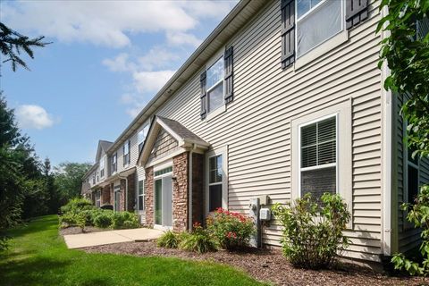 Tiny photo for 6N365 Whitmore Circle #A, St. Charles, IL 60174 (MLS # 12335124)
