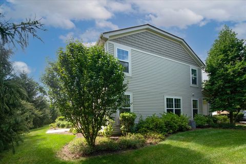 Tiny photo for 6N365 Whitmore Circle #A, St. Charles, IL 60174 (MLS # 12335124)