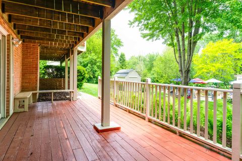 Tiny photo for 357 Roberts Road, Inverness, IL 60010 (MLS # 12660394)
