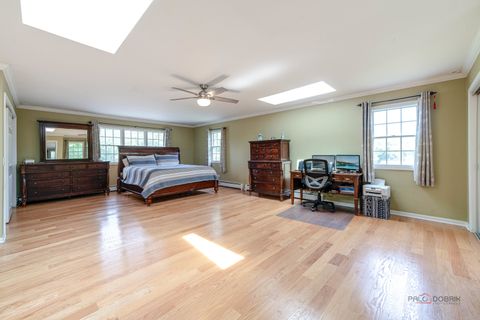 Tiny photo for 357 Roberts Road, Inverness, IL 60010 (MLS # 12660394)