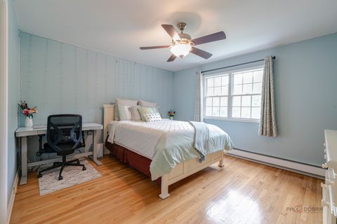 Tiny photo for 357 Roberts Road, Inverness, IL 60010 (MLS # 12660394)